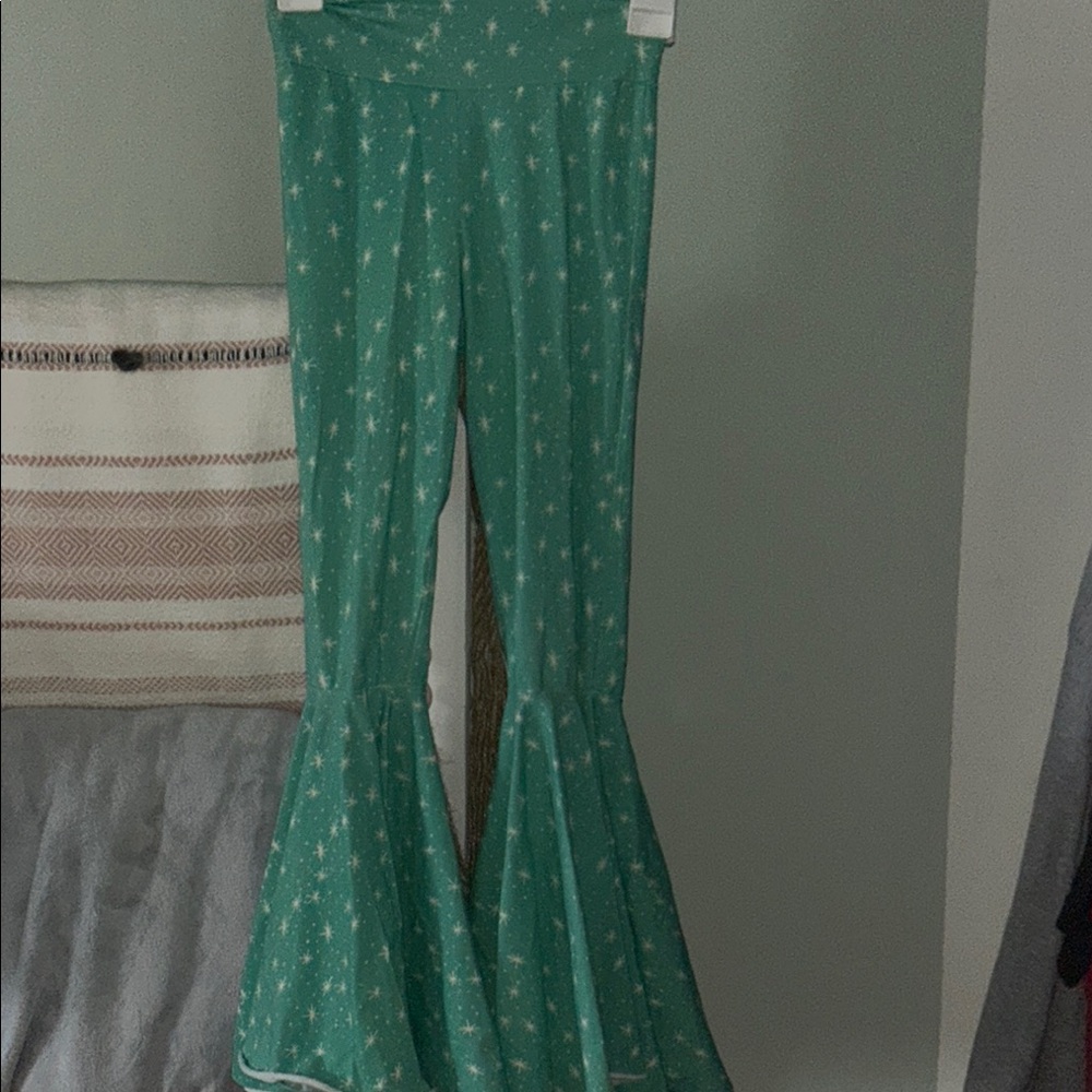 Girls size 6 Star or Snowflake Bell Bottoms by Oh so ellies - adorable!!